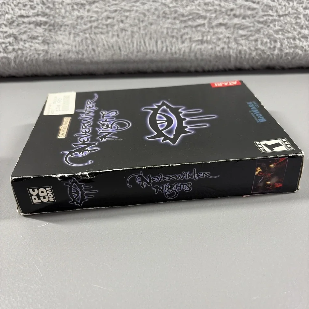 Neverwinter Nights PC Game Box Set Manuals 2 CDs Atari